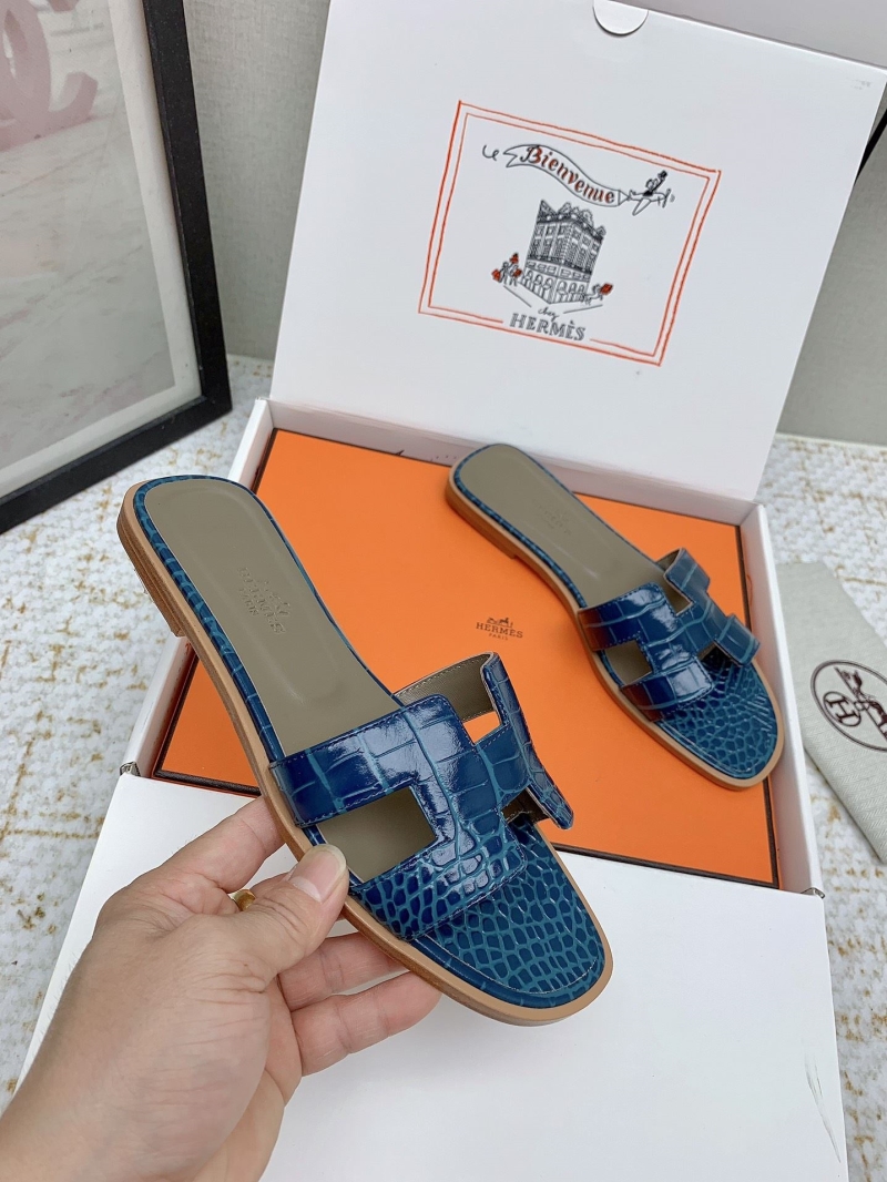 H**me5 slippers